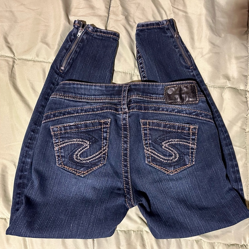 Stylish Silver brand Camden Rose ankle Jeans